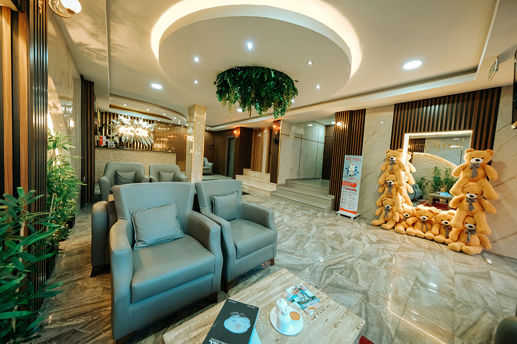 Koç Otel Karasu Galeri 79